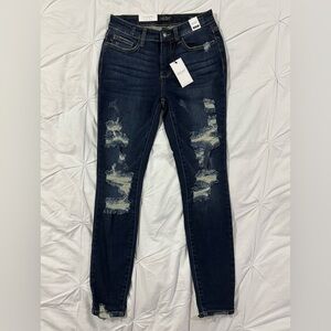 Judy Blue NWT Distressed Skinny Jeans Mid Rise Dark Wash Size 5/27